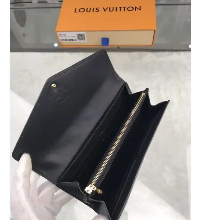 Fashion Reps LV 19B57B0005 Bags 0501